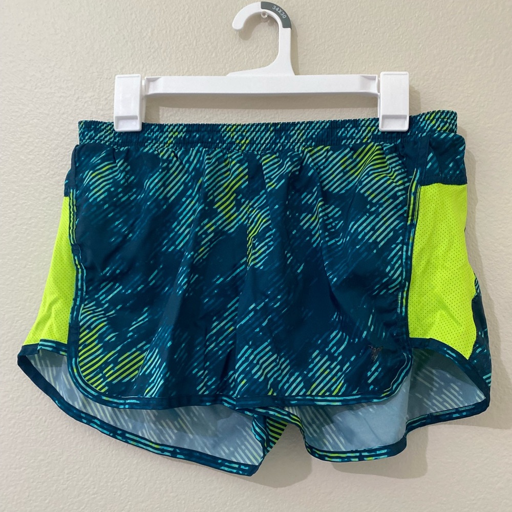 Athletic shorts